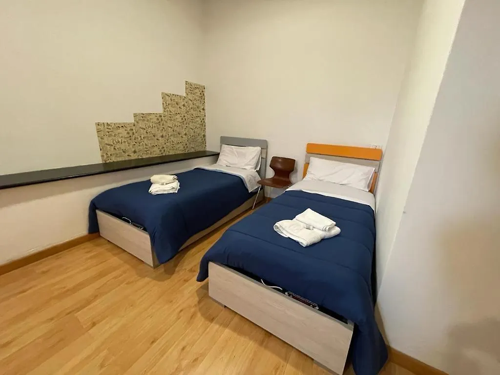 Appartamento Duomo-Bicocca Large With Wifi 150 Meters From M1 Milano