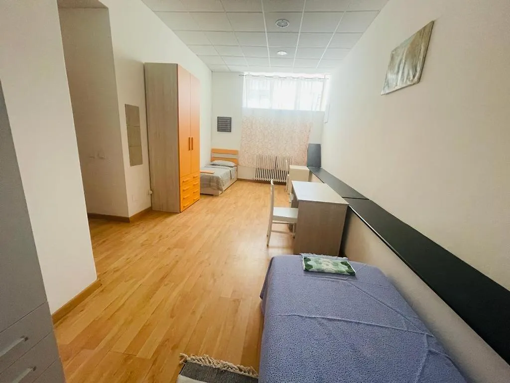 Appartamento Duomo-Bicocca Large With Wifi 150 Meters From M1 Milano 0*,